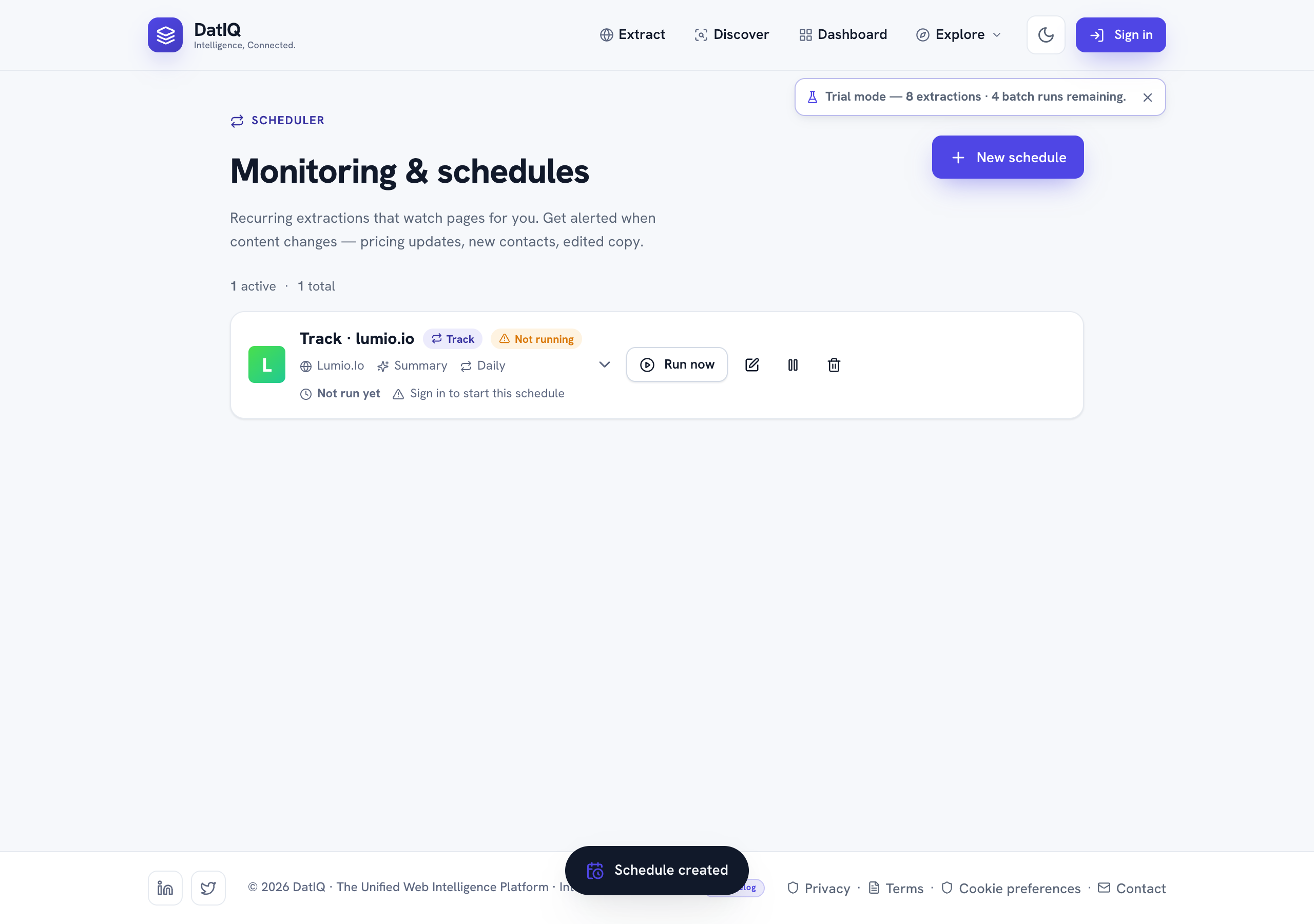 DatIQ schedules screen